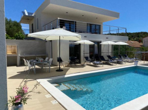 Villa Harmony - appartments with private pool